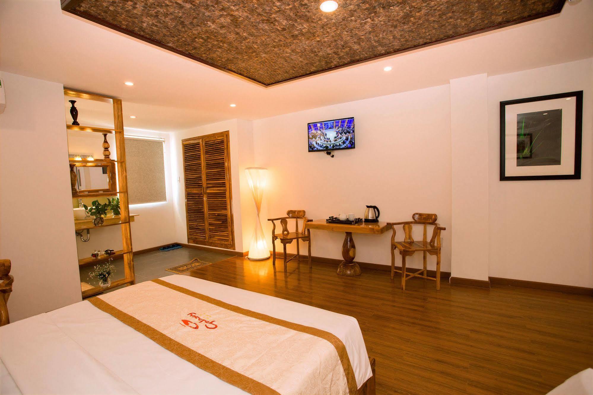 Rex Hotel & Apartment Nha Trang Bagian luar foto