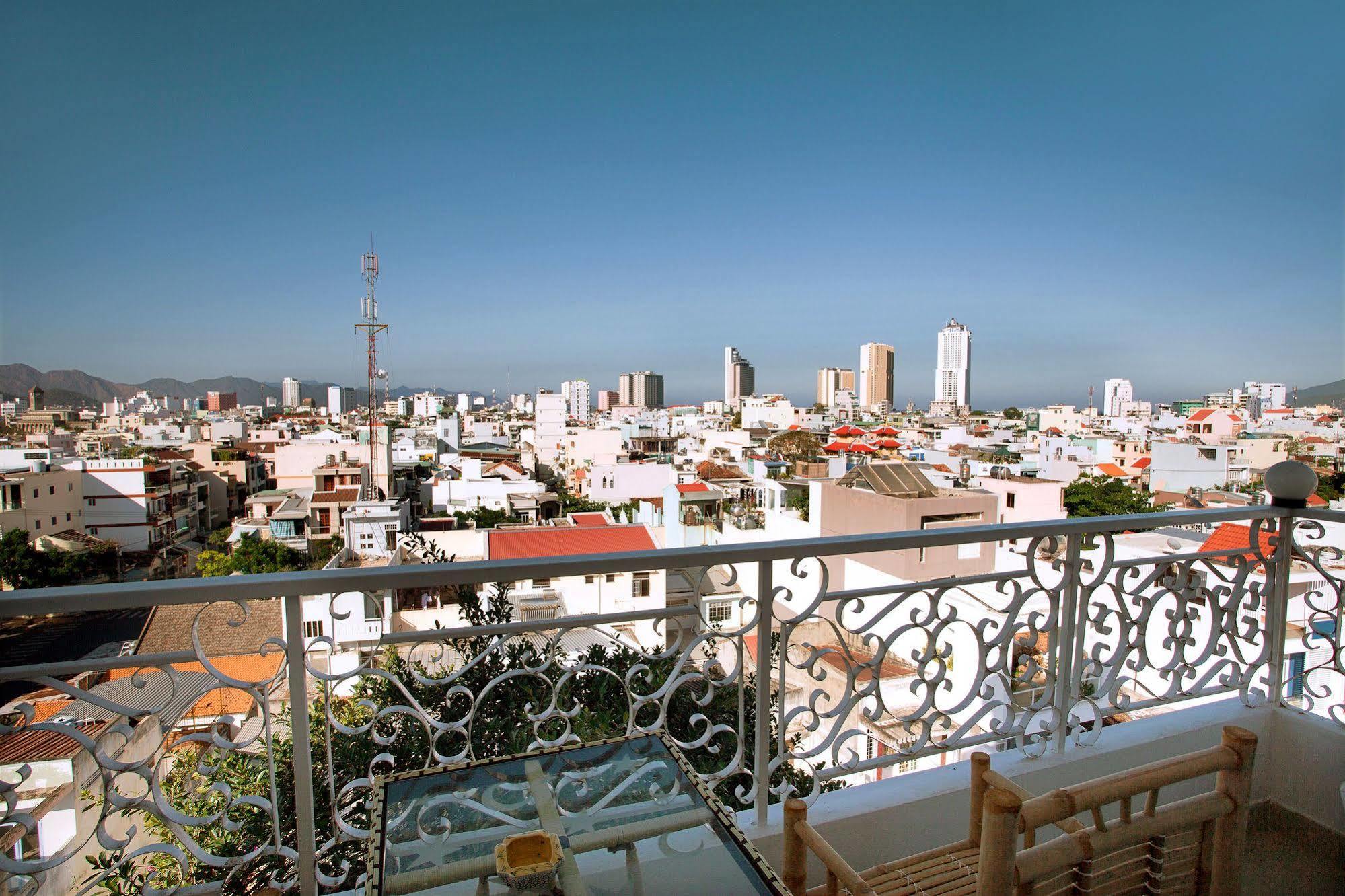 Rex Hotel & Apartment Nha Trang Bagian luar foto